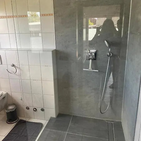 Ferienwohnung-emily-ruhig-gelegen-und-zentral-in-burg-700-m-bis-burgstaaken Apartmán Fehmarn